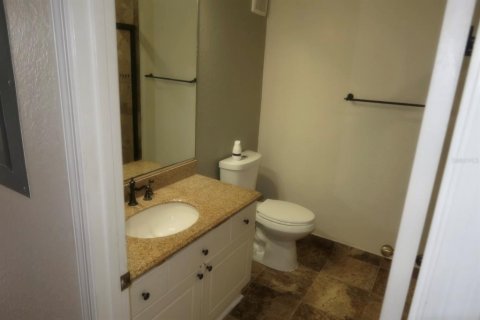 Condo in Tampa, Florida, 1 bedroom  № 2198835 - photo 16