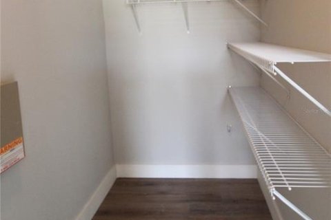Снять в аренду кондоминиум в Сарасота, Флорида 1 комната, 96.25м2, № 2224450 - фото 9