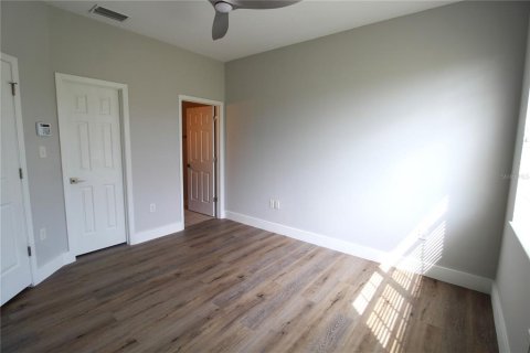 Снять в аренду кондоминиум в Сарасота, Флорида 1 комната, 96.25м2, № 2224450 - фото 8