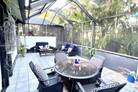 Townhouse in Doral, Florida 3 bedrooms, 163.42 sq.m. № 2076292 - photo 21