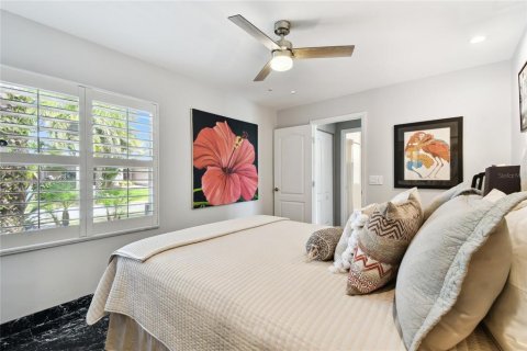 Villa ou maison à vendre à Tarpon Springs, Floride: 4 chambres, 188.31 m2 № 1593597 - photo 25
