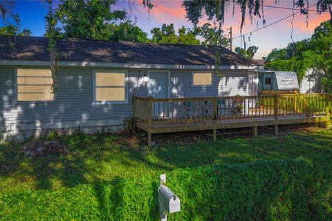House in Seffner, Florida 2 bedrooms, 83.98 sq.m. № 1847902 - photo 1