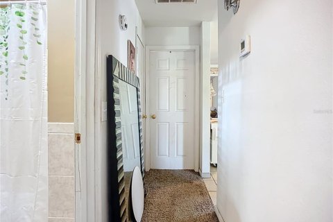 House in Seffner, Florida 2 bedrooms, 83.98 sq.m. № 1847902 - photo 14