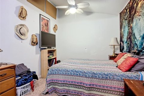 House in Seffner, Florida 2 bedrooms, 83.98 sq.m. № 1847902 - photo 17