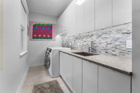 Casa en venta en Palm Beach Gardens, Florida, 4 dormitorios, 390.1 m2 № 2432275 - foto 28