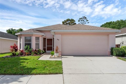 Casa en alquiler en Lake Wales, Florida, 2 dormitorios, 122.72 m2 № 1840406 - foto 1