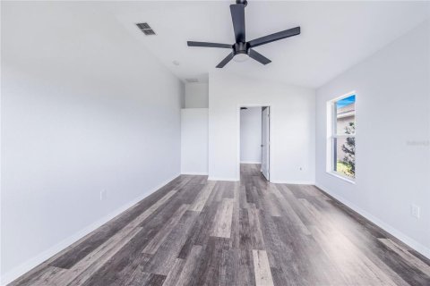 Villa ou maison à vendre à Winter Haven, Floride: 3 chambres, 148.92 m2 № 1613749 - photo 14