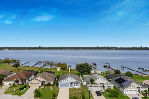 Villa ou maison à vendre à Winter Haven, Floride: 3 chambres, 148.92 m2 № 1613749 - photo 11