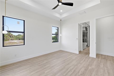 Villa ou maison à vendre à Port Charlotte, Floride: 4 chambres, 218.13 m2 № 2349796 - photo 29