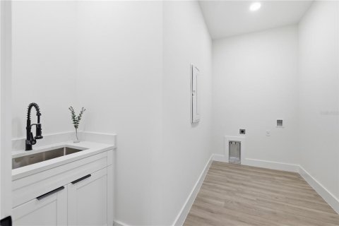 Villa ou maison à vendre à Port Charlotte, Floride: 4 chambres, 218.13 m2 № 2349796 - photo 27