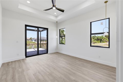 Villa ou maison à vendre à Port Charlotte, Floride: 4 chambres, 218.13 m2 № 2349796 - photo 28