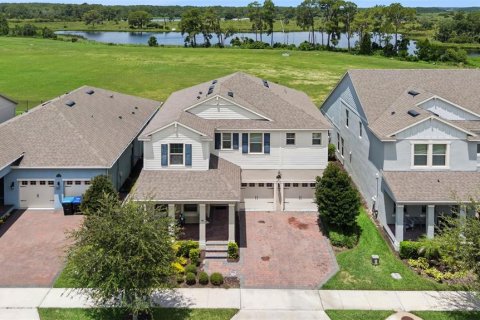 House in Winter Garden, Florida 4 bedrooms, 263.84 sq.m. № 2197746