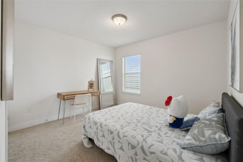 House in Winter Garden, Florida 4 bedrooms, 263.84 sq.m. № 2197746 - photo 21