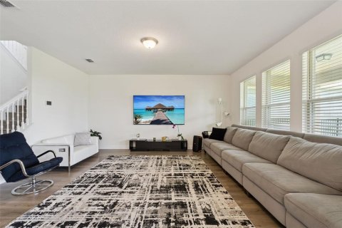 House in Winter Garden, Florida 4 bedrooms, 263.84 sq.m. № 2197746 - photo 6
