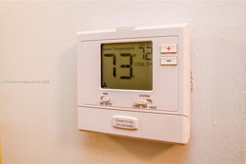 Condominio en venta en Hollywood, Florida, 1 dormitorio, 47.38 m2 № 1709841 - foto 26