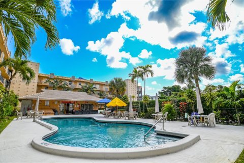 Condominio en venta en Hollywood, Florida, 1 dormitorio, 47.38 m2 № 1709841 - foto 5