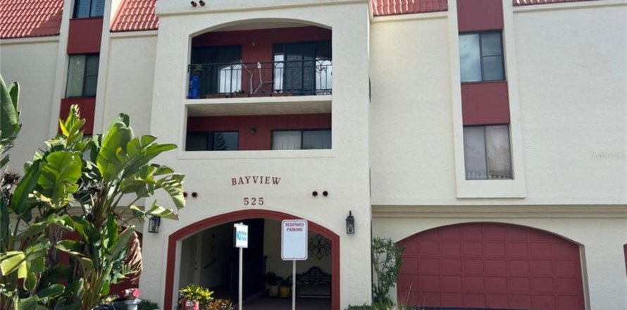 Condo in Titusville, Florida, 3 bedrooms  № 2225123