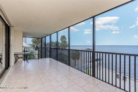 Condo in Titusville, Florida, 3 bedrooms  № 2225123 - photo 3