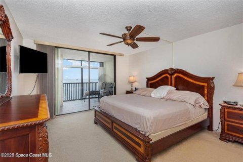 Condo in Titusville, Florida, 3 bedrooms  № 2225123 - photo 18