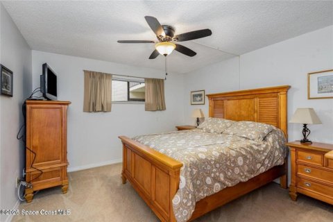 Condo in Titusville, Florida, 3 bedrooms  № 2225123 - photo 21