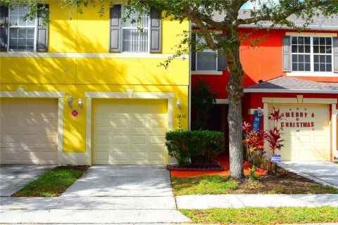 Condo in Orlando, Florida, 3 bedrooms № 2105742