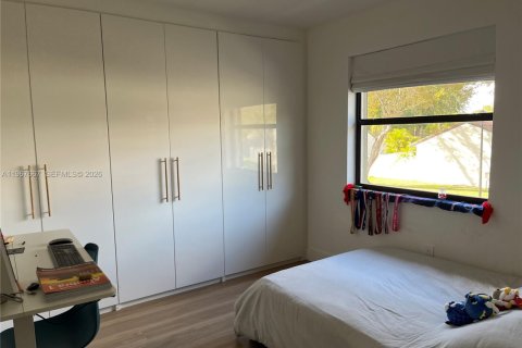 Adosado en venta en Miami, Florida, 3 dormitorios, 147.9 m2 № 2029942 - foto 21