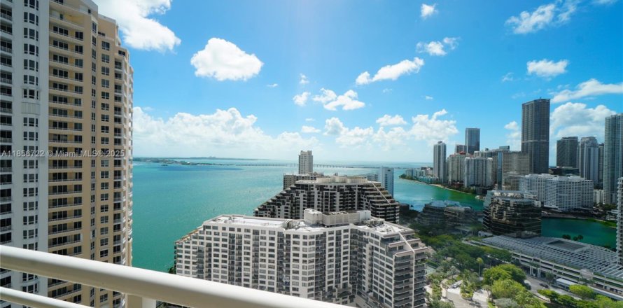 Condo à Miami-Dade, Floride, 2 chambres № 1878911