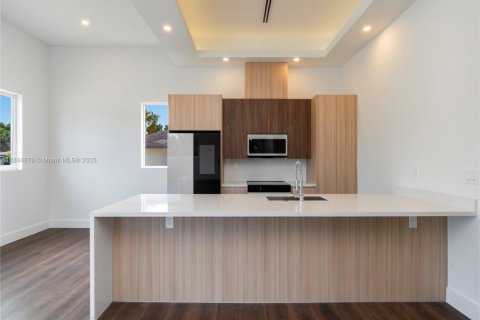 Villa ou maison à louer à Fort Lauderdale, Floride: 3 chambres № 1930217 - photo 15