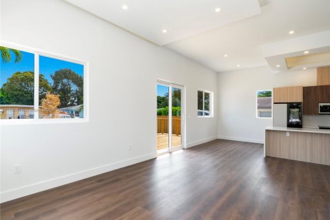 Villa ou maison à louer à Fort Lauderdale, Floride: 3 chambres № 1930217 - photo 11