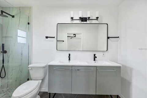Villa ou maison à vendre à Nokomis, Floride: 2 chambres, 129.04 m2 № 2408147 - photo 14