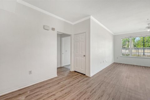 Condo in Sarasota, Florida, 2 bedrooms  № 2233610 - photo 11