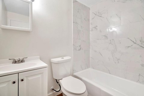 Apartment in Tampa, Florida 1 bedroom, 51.1 sq.m. № 2421832 - photo 5