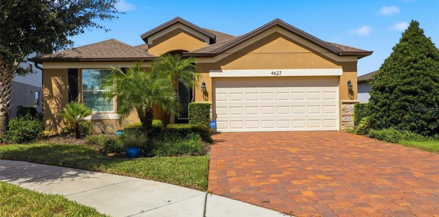 Villa ou maison à Land O' Lakes, Floride 2 chambres, 177.35 m2 № 2420543