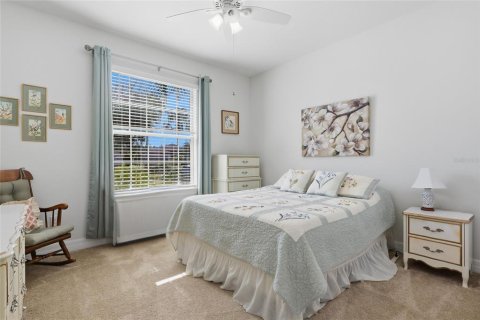 Villa ou maison à vendre à Land O' Lakes, Floride: 2 chambres, 177.35 m2 № 2420543 - photo 19