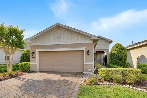 House in DeLand, Florida 2 bedrooms, 140.47 sq.m. № 2106747