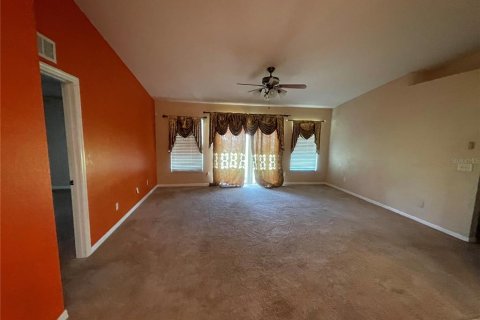 Villa ou maison à louer à Davenport, Floride: 4 chambres, 159.33 m2 № 2267441 - photo 6