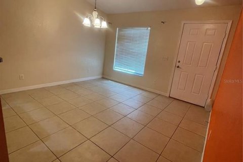 Villa ou maison à louer à Davenport, Floride: 4 chambres, 159.33 m2 № 2267441 - photo 4