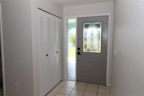 House in Sun City Center, Florida 2 bedrooms, 169.45 sq.m. № 2220871 - photo 5