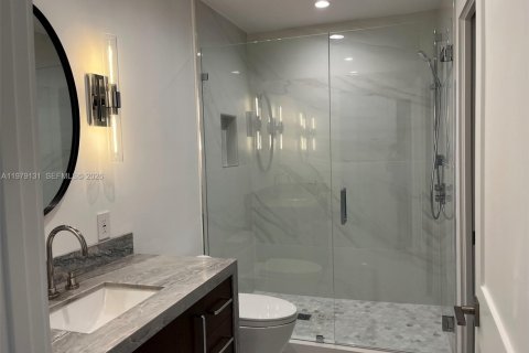 Villa ou maison à vendre à Palmetto Bay, Floride: 4 chambres, 219.62 m2 № 2048816 - photo 12