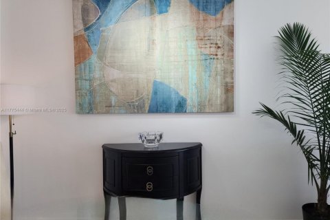 Купить кондоминиум в Холливуд, Флорида 1 спальня, 86.31м2, № 1704135 - фото 14