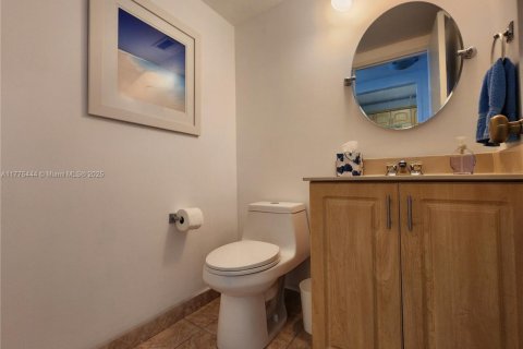 Купить кондоминиум в Холливуд, Флорида 1 спальня, 86.31м2, № 1704135 - фото 18