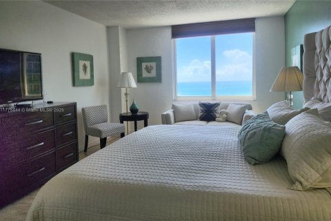 Купить кондоминиум в Холливуд, Флорида 1 спальня, 86.31м2, № 1704135 - фото 21