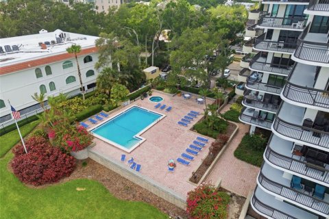 Condo in Tampa, Florida, 2 bedrooms  № 2227474 - photo 4