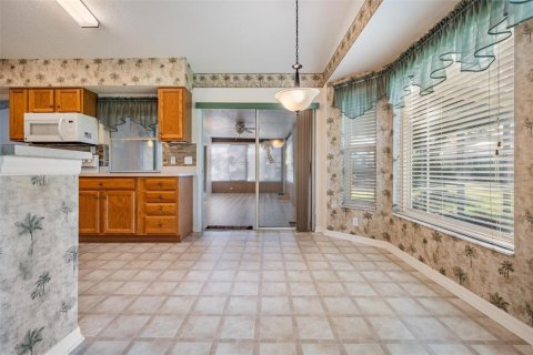 House in Trinity, Florida 3 bedrooms, 174.19 sq.m. № 1568847 - photo 14