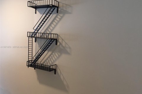 Copropriété à louer à Miami, Floride: 2 chambres, 81.1 m2 № 1920174 - photo 24
