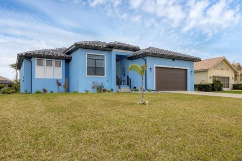 Casa en venta en Placida, Florida, 4 dormitorios, 189.99 m2 № 1513562 - foto 1