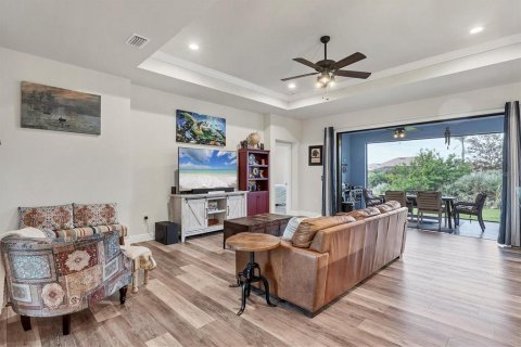 Casa en venta en Placida, Florida, 4 dormitorios, 189.99 m2 № 1513562 - foto 8