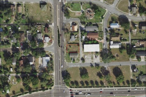 Land in Lakeland, Florida № 1520081 - photo 1
