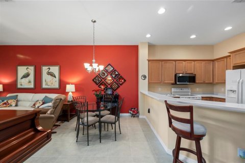 House in Port Charlotte, Florida 2 bedrooms, 128.86 sq.m. № 2393444 - photo 15