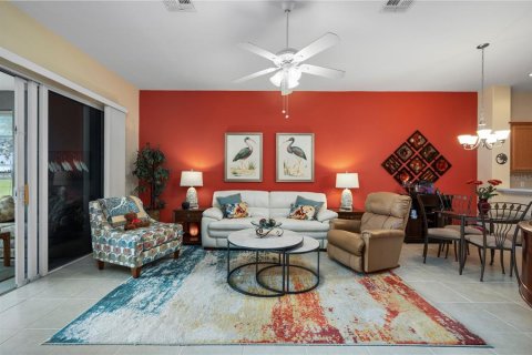 House in Port Charlotte, Florida 2 bedrooms, 128.86 sq.m. № 2393444 - photo 19